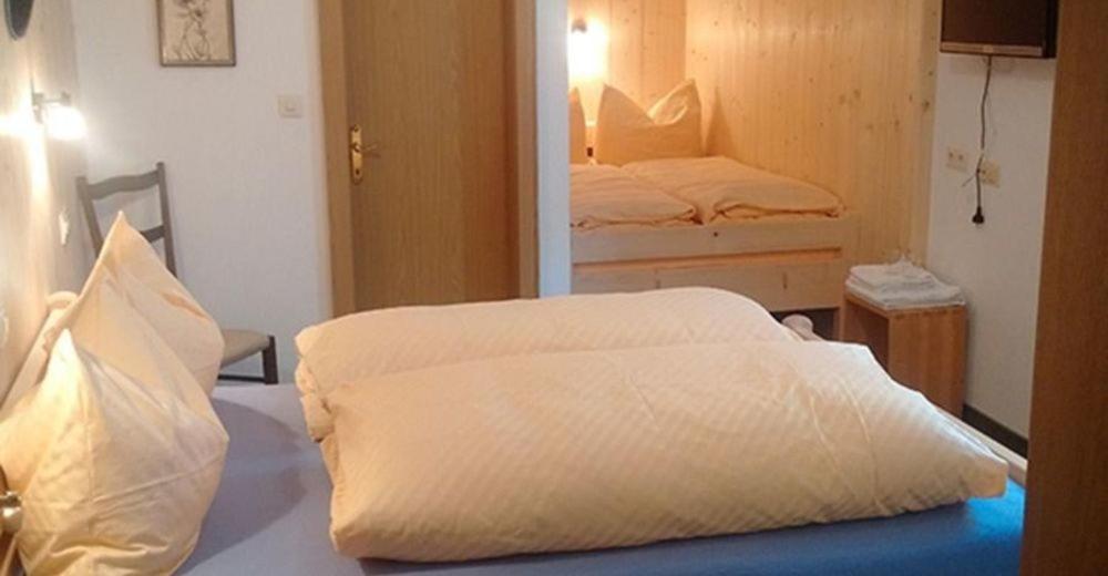 Pension Sursilva Гаргеллен Экстерьер фото